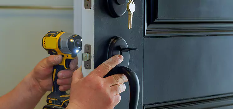 Commercial Door Lock Installation North Druid Hills